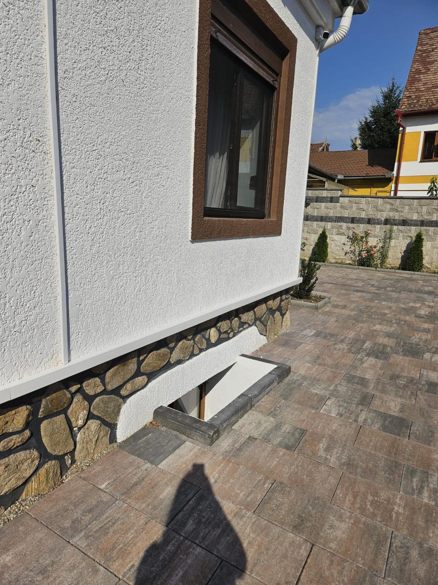 Casa Raduly - Apartament Demisol Sibiu Exterior photo